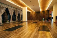 Phoenix Hotel Hotels in Wenshan