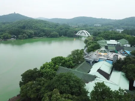 Islet Healthy Resort Отели рядом с достопримечательностью «Junzhang Mountain»