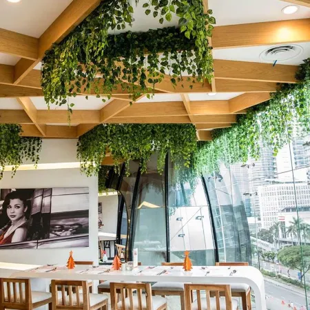 Harris Suites fx Sudirman Отели рядом с достопримечательностью «Небоскреб «Мулиа»»