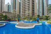 Yangjiang Hailing Island Chunnuan Huakai Apartment