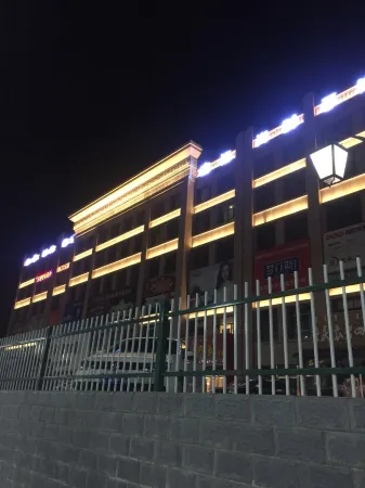 Jinse Fashion Hotel Отели рядом с достопримечательностью «Dingyuanying Ancient Town»