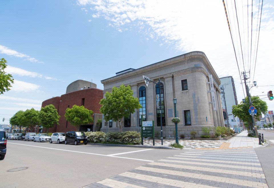 5. 셰어 호텔 하코..