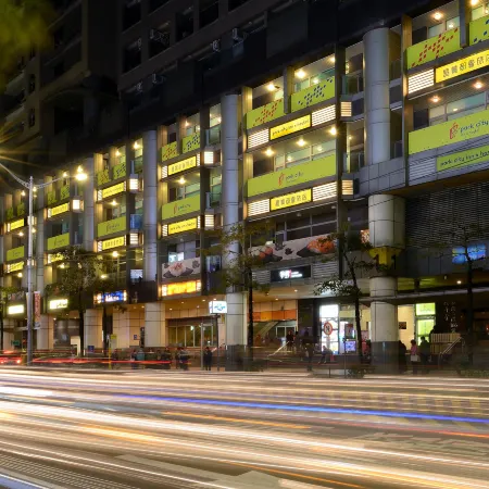 Park City Inn & Hostel Yonghe Taipei Отели рядом с достопримечательностью «Станция метро Dapinglin»