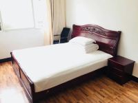 武汉七彩住宿公寓 - 大床房