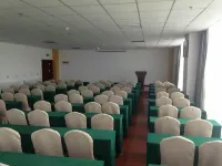 GreenTree Hotel (Rongcheng High-speed Railway Bus Station)