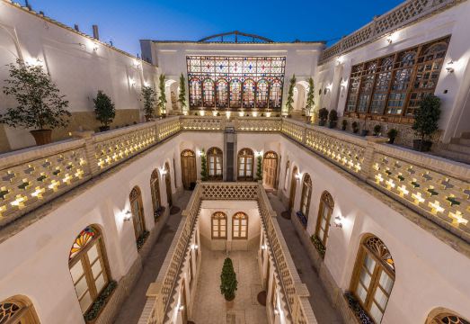 GHASR MONSHI BOUTIQUE ISFAHANOver view