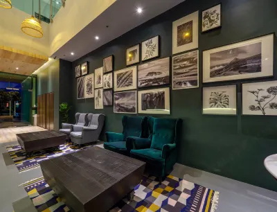 Tune Hotel - 1Borneo Kota Kinabalu Hotel dekat Sutera Harbour Marina Jetty Counter booth 2