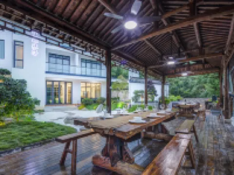 the Yard of the Sky Hotels in Deqing