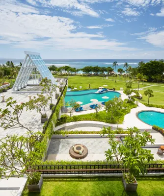 Merusaka Nusa Dua Hotels in Балі