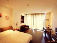 沈阳玫瑰园酒店公寓 - 标准大床房