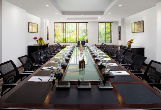 1. 팰리스 게이트 ..