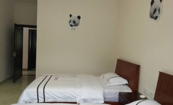 Wenchuan Green Mountain Villa