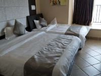 惠东蒲公英度假酒店 - 园景标准双床房