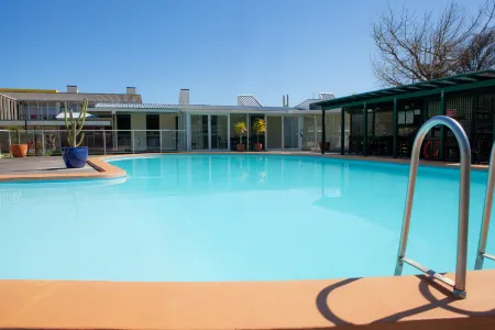 The Avenue Отели в г. Уонгануи