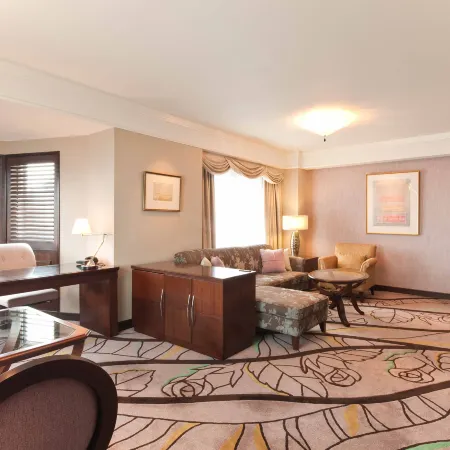 Royal Park Hotel