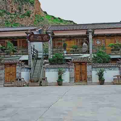 Huoyanshan Hot Spring Hotel Hotel Exterior