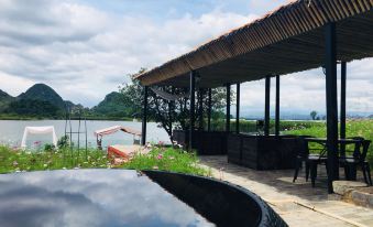 Yunbanghua Qingsu·Lakeside Guesthouse