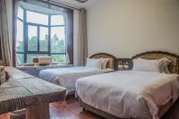 Mount Mogan Wild Extravagance (Boutique Homestay) Hotels in Deqing