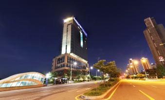 브릿지 호텔 인천 송도(구. 스카이파크 인천 송도)