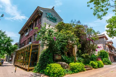 26Life Hotel For Dream Travelers (Kunming Guandu Ancient Town) Các khách sạn gần Yunzi Museum