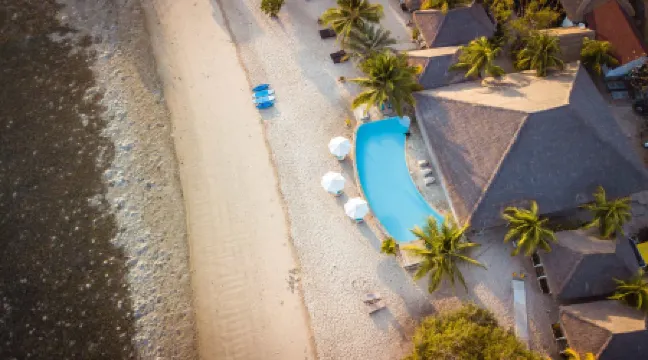 スダマラ リゾート セラヤ フローレス