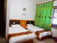 Chishui Tianheng Chinese Inn