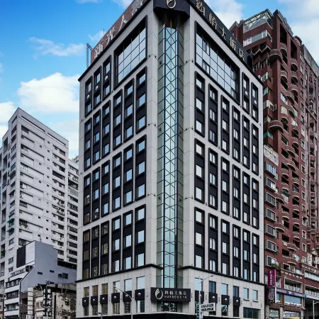 Harbour 10 Hotel Отели рядом с достопримечательностью «Небоскреб «85 Скайтауэр»»