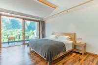 在水一方飯店（陽朔十里畫廊遇龍河店）