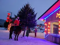 Frozen Inn (Xuegu Branch 2) Hotels near Xuexiang Gouxiongling