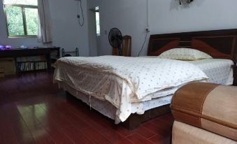 Jing County Xianrenju Hotel