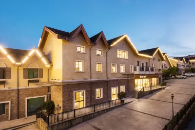 Floral Hotel·Fairy Mountain Night Banquet Inn (Tourist Reception Center) Hotels in 