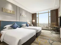 Ramada by Wyndham Foshan Shunde Hotels near Louvre International Furniture Exhibition Center