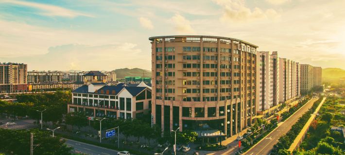 Lanmeishan Business Hotel (Pu'er Simao Airport) Ξενοδοχεία στην πόλη Πουέρ