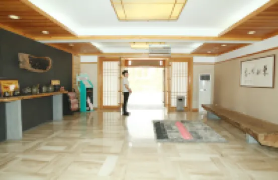 No. 18 Hot Spring Club Hall, Taihuwan Bay, Gaizhou
