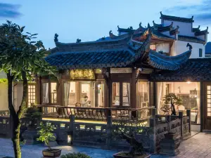 Hongcun Yunshan mountain scenery house