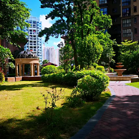 Beihai Lehaiju Family Apartment (Wanda Branch)