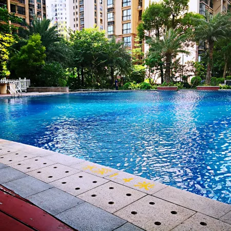 Beihai Lehaiju Family Apartment (Wanda Branch)