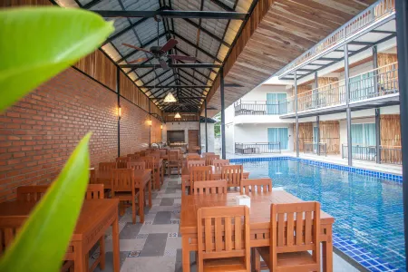 Celosia Chiang Mai Отели рядом с достопримечательностью «S.W.A.T Chiang Mai»