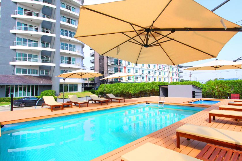 The Leisure Hotel