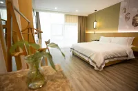 Qingmu Select Hotel (Xuancheng Langxi Jinmao Building)