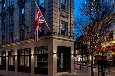 Radisson Blu Hotel, London Mercer Street Hotels in London