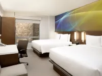 Luma Hotel Times Square Hotels near Manhattan