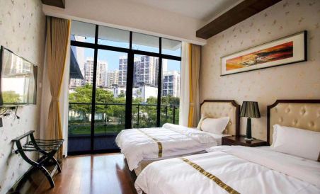 Conghua Hot Spring Mingyue Shanxi Villa - Housity