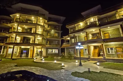 Quartz Himalayan Brothers Hotels near Dhauladhar National Park