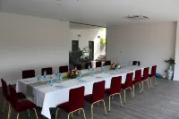 Lao Poet Hotel