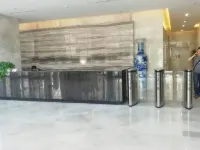 Cloud Building Selection Hotel