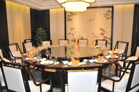 Xiangyu Hotel Отели рядом с достопримечательностью «The Western Xia Mausoleum»