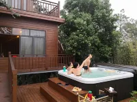 Hezhou Senbake Estate Treehouse Homestay