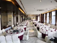 BaiLing Nicesoe Hotel (Guiyang Spray Pool Zilinan)