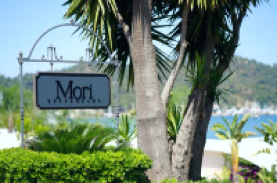 Yacht Classic Hotel - Boutique Class